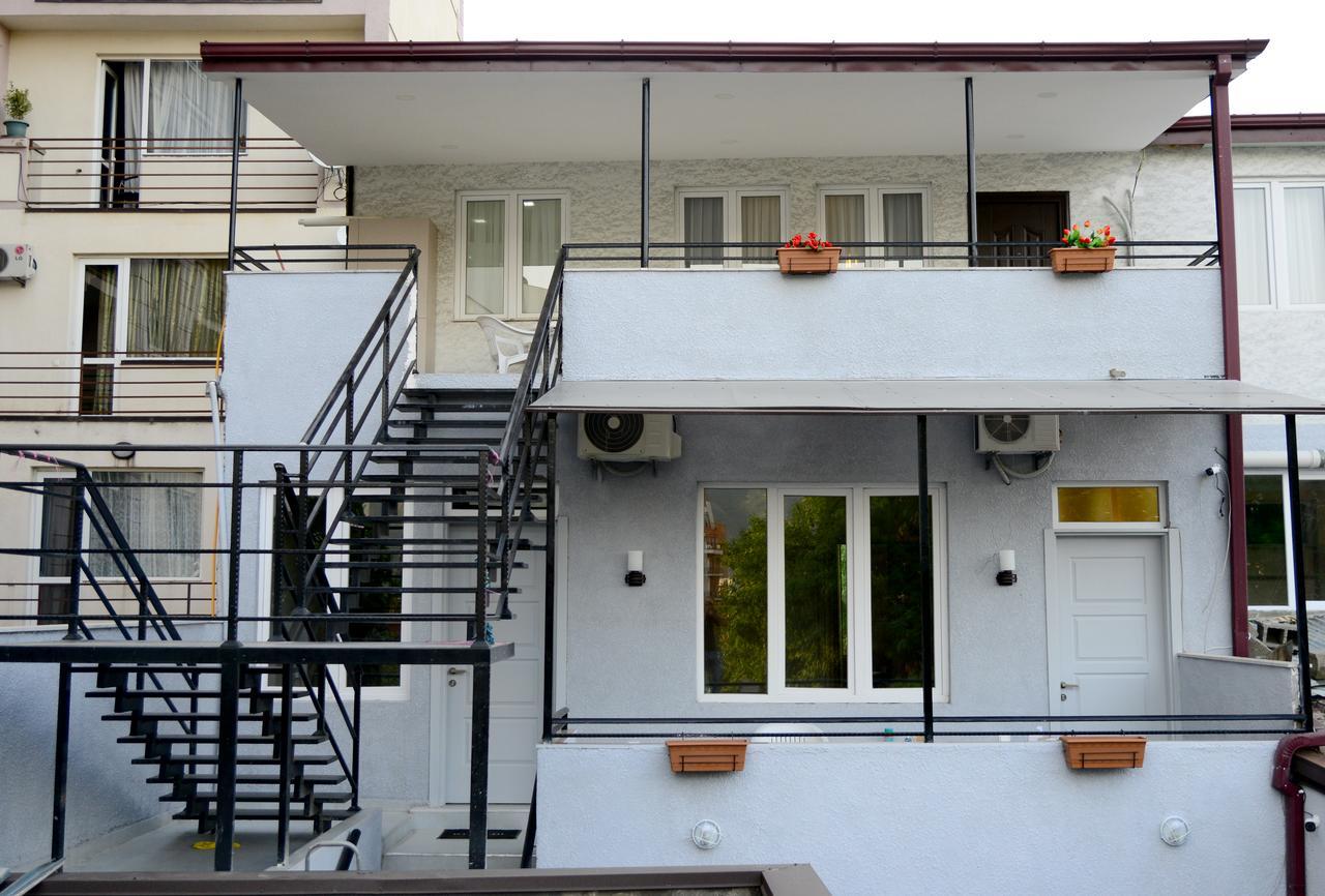 Hotel New Avlabari Tbilisi Esterno foto