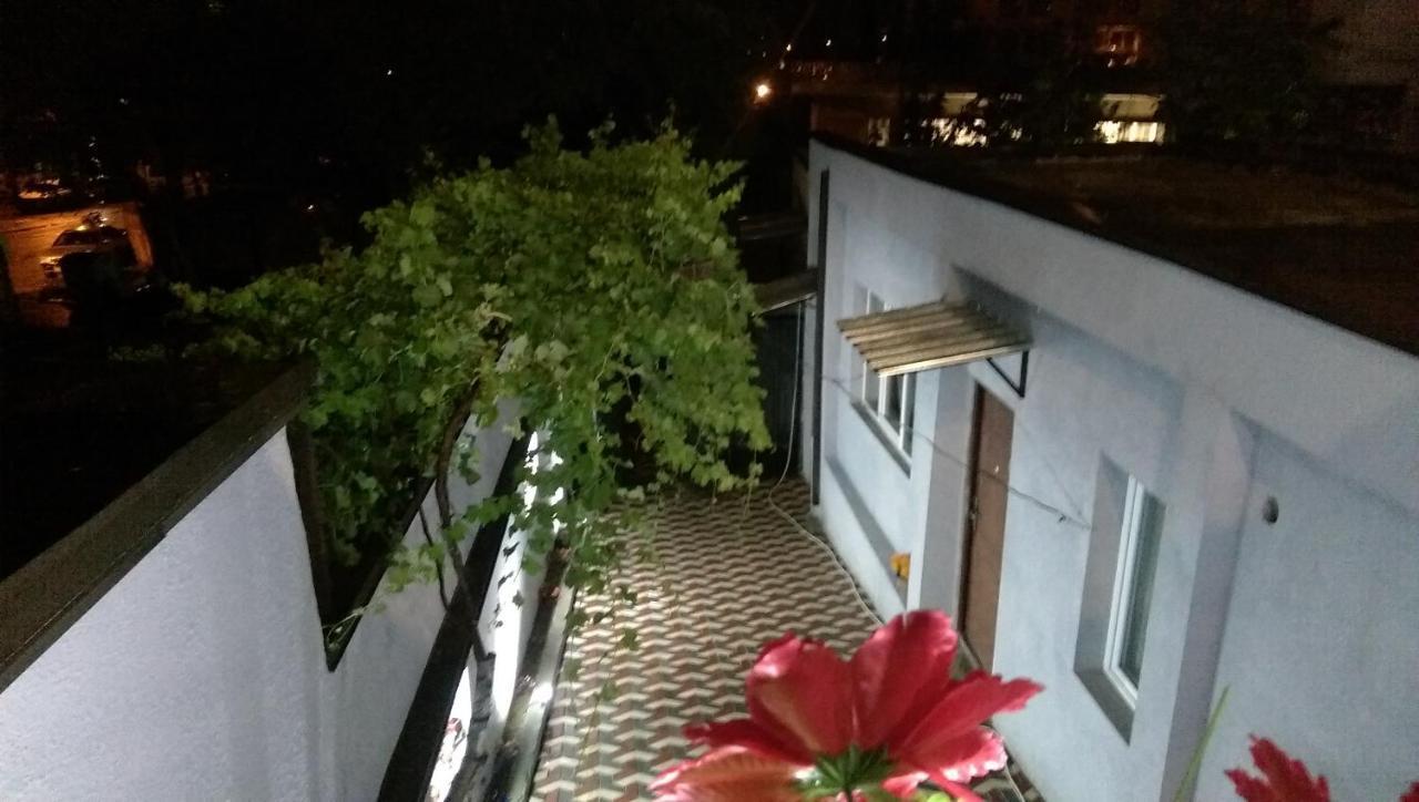 Hotel New Avlabari Tbilisi Esterno foto