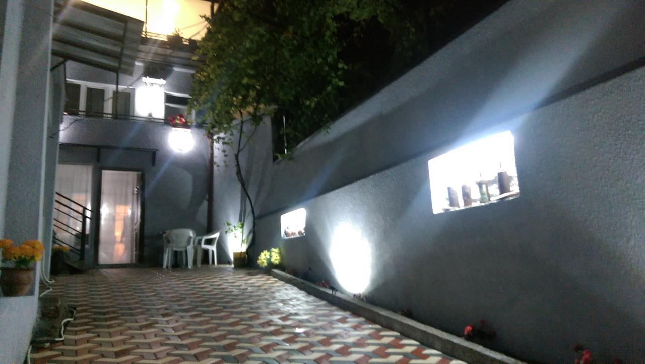 Hotel New Avlabari Tbilisi Esterno foto