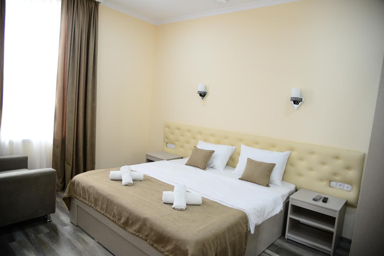 Hotel New Avlabari Tbilisi Esterno foto