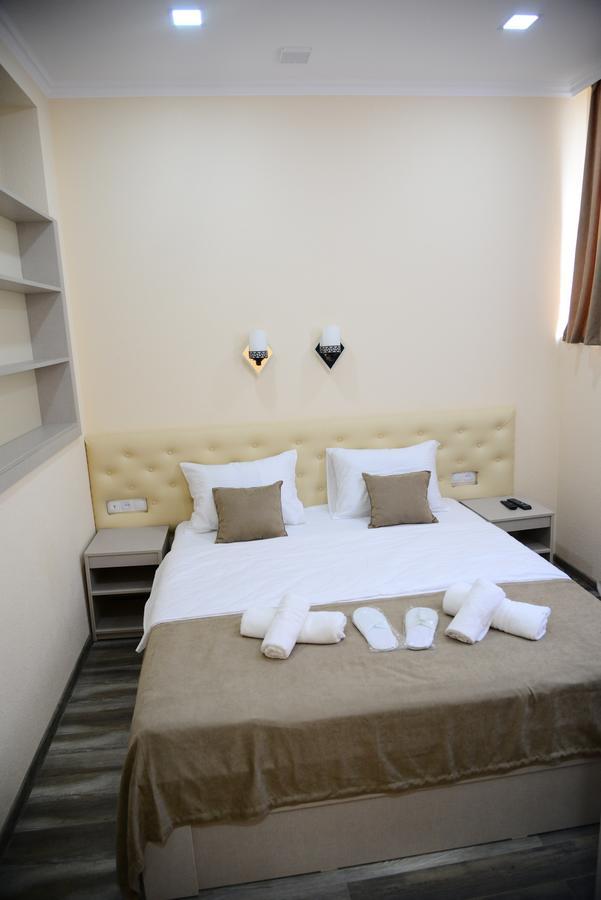 Hotel New Avlabari Tbilisi Esterno foto