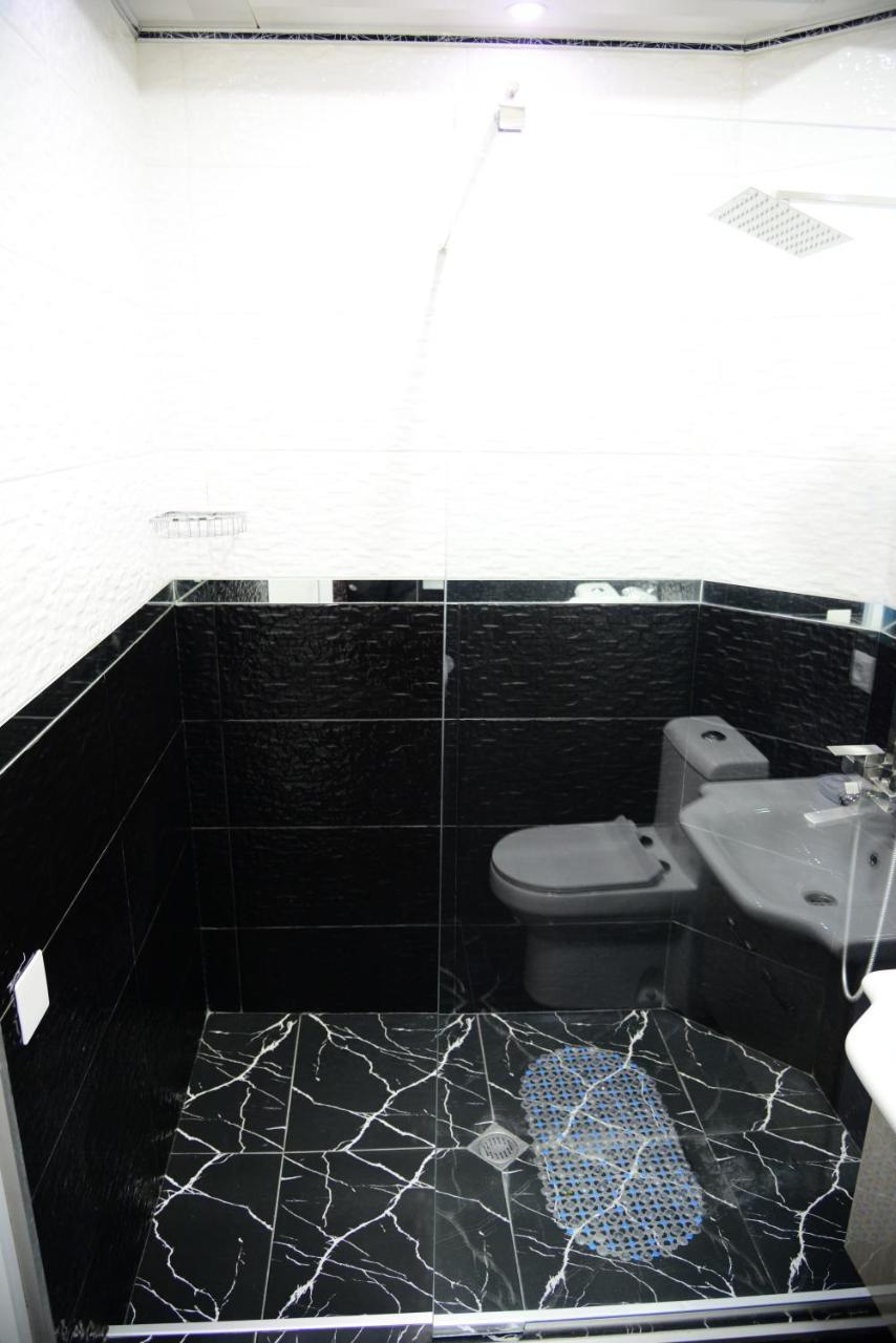 Hotel New Avlabari Tbilisi Esterno foto