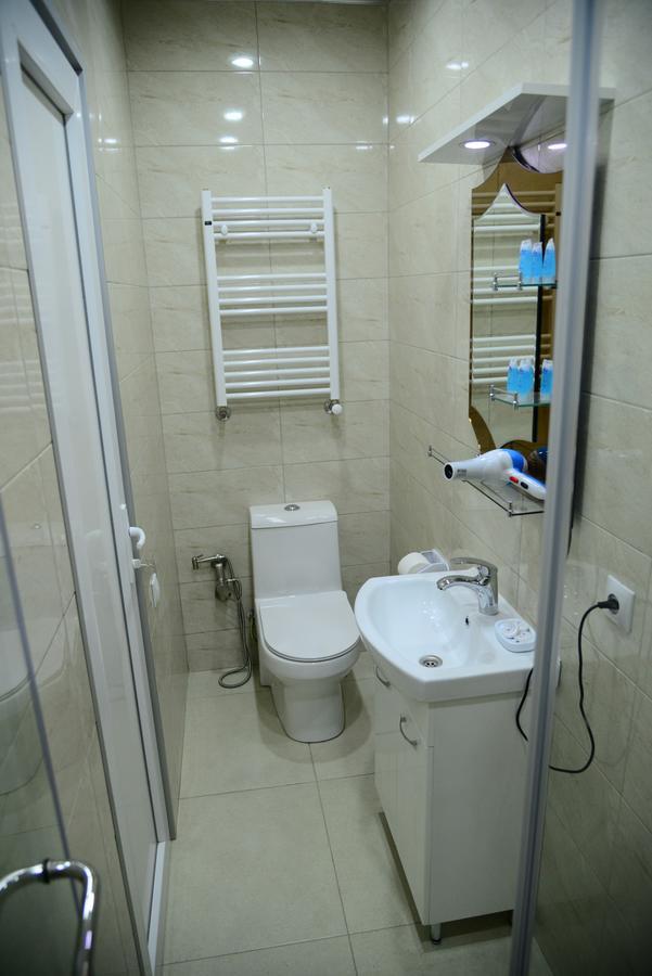 Hotel New Avlabari Tbilisi Esterno foto
