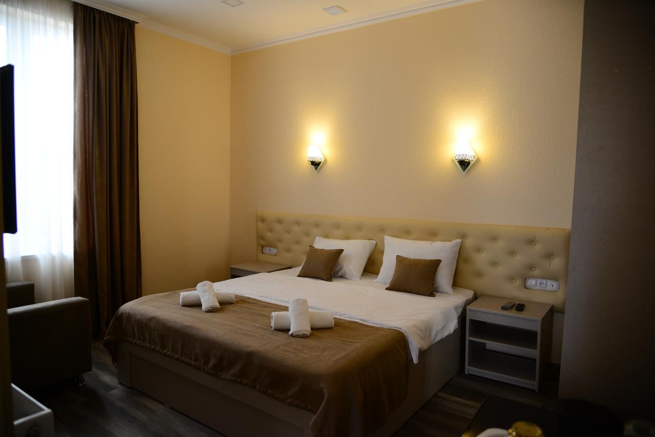 Hotel New Avlabari Tbilisi Esterno foto